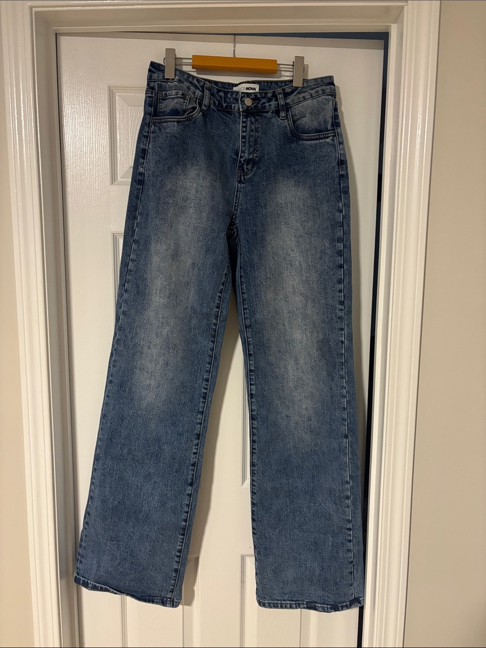 Fashion Nova Women's Straight Leg Washed Blue Jeans